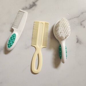 Set of three soft bristle hard comb baby unisex brushes cream vintage double-sid